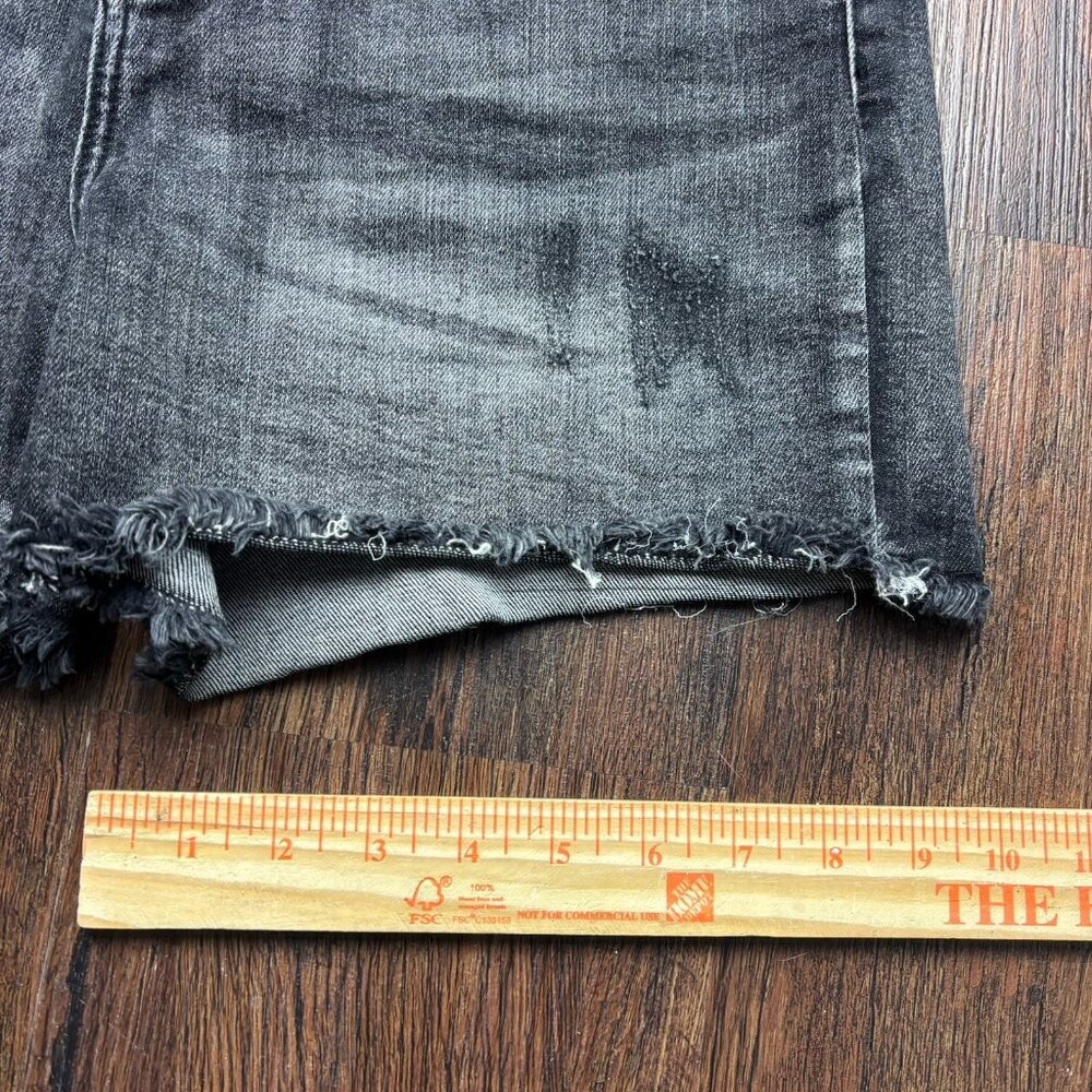 Judy Blue Cutoff Shorts Distressed Faded Black  Raw Hem JB150035 Women’s Size L - Picture 7 of 9